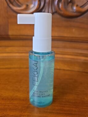 FEKKAI Clean Stylers Root Lift Volume Racine, 1.62oz--New